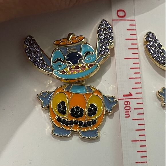 Disney BaubleBar Halloween Stitch Earrings Sparkly Moveable Pumpkin Fall NEW - Picture 3 of 8